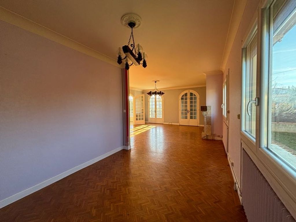 Achat maison à vendre 5 chambres 205 m² - Fleurance