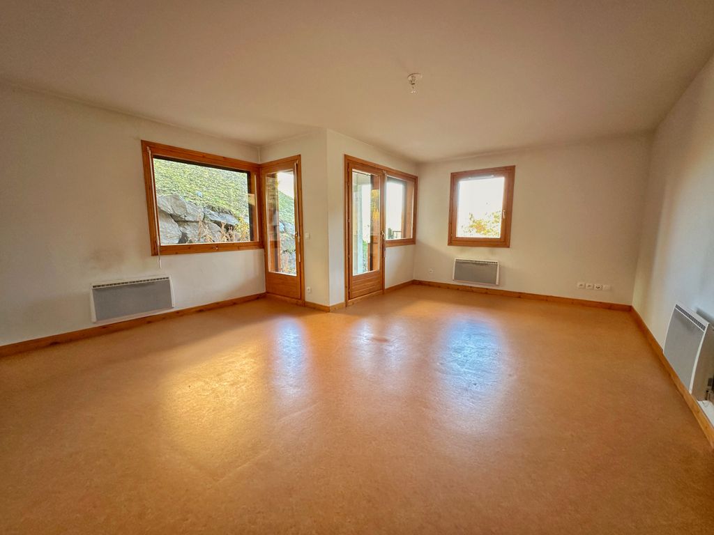 Achat appartement à vendre 2 pièces 51 m² - La Plagne-Tarentaise