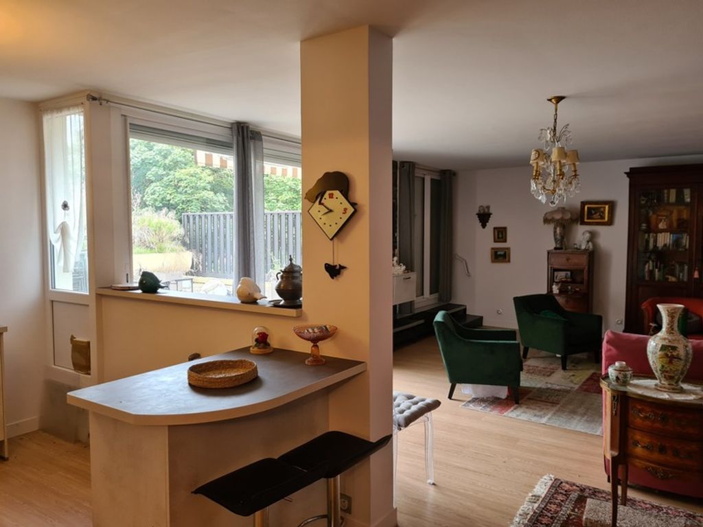 Achat appartement à vendre 5 pièces 105 m² - Angoulême