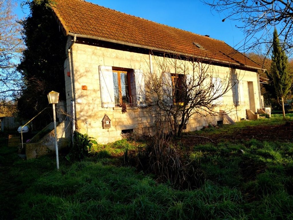 Achat maison à vendre 2 chambres 130 m² - Coucy-le-Château-Auffrique