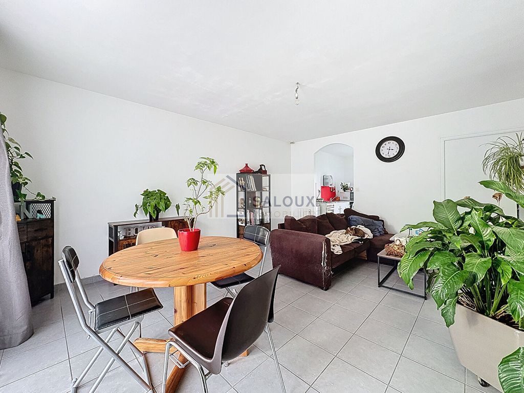 Achat maison à vendre 1 chambre 53 m² - Ambon