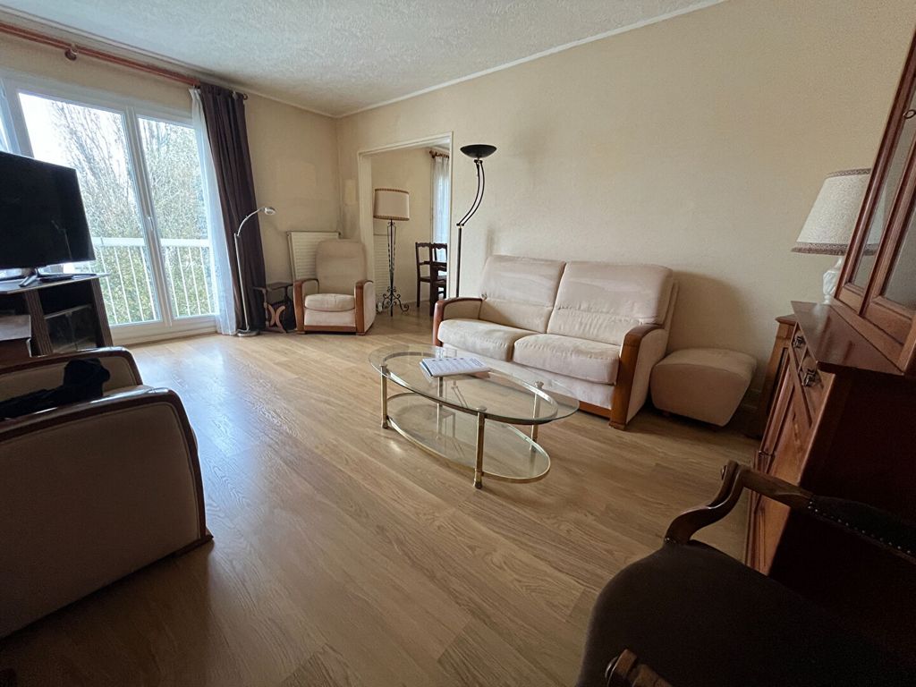 Achat appartement à vendre 5 pièces 94 m² - Fleury-les-Aubrais