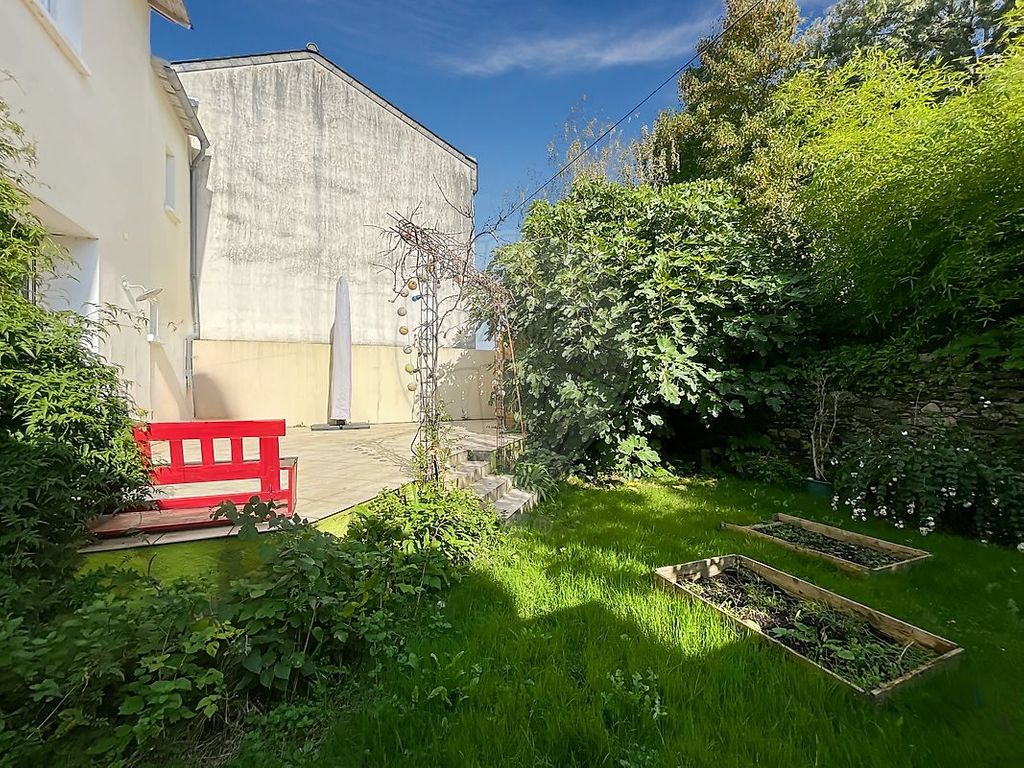 Achat maison à vendre 3 chambres 114 m² - Rezé