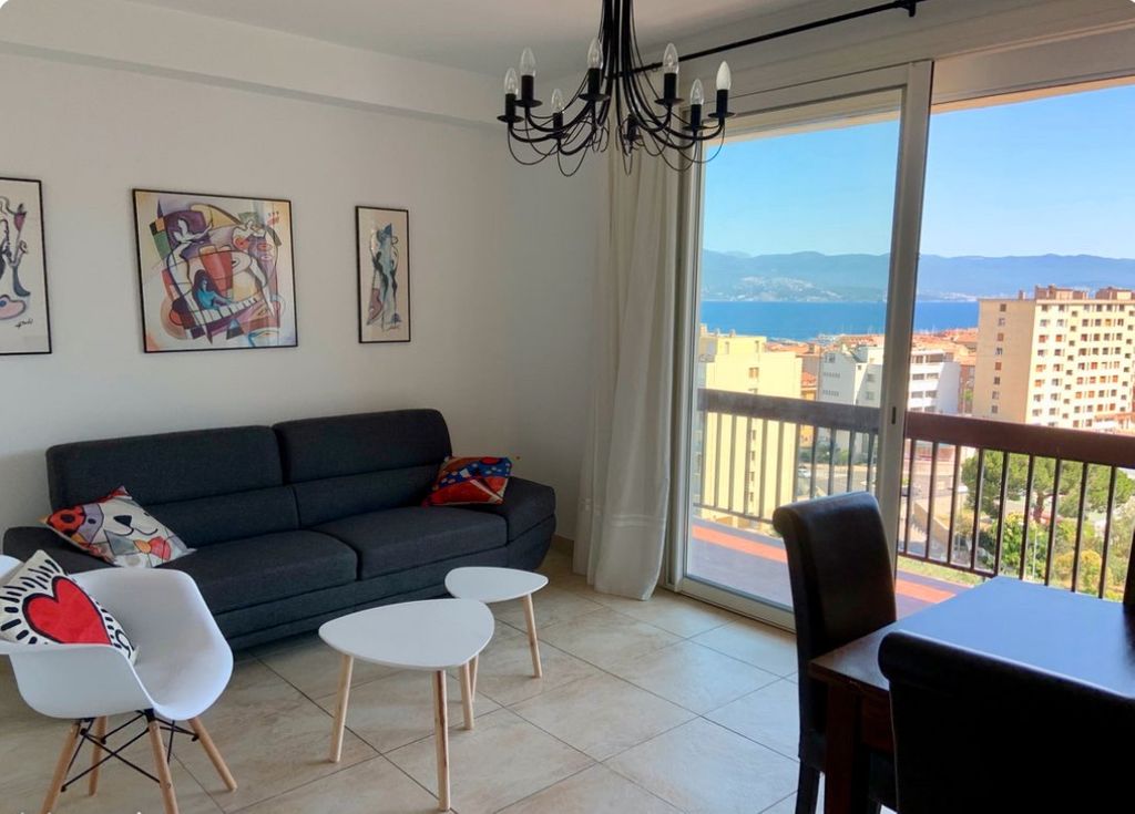 Achat appartement à vendre 3 pièces 78 m² - Ajaccio