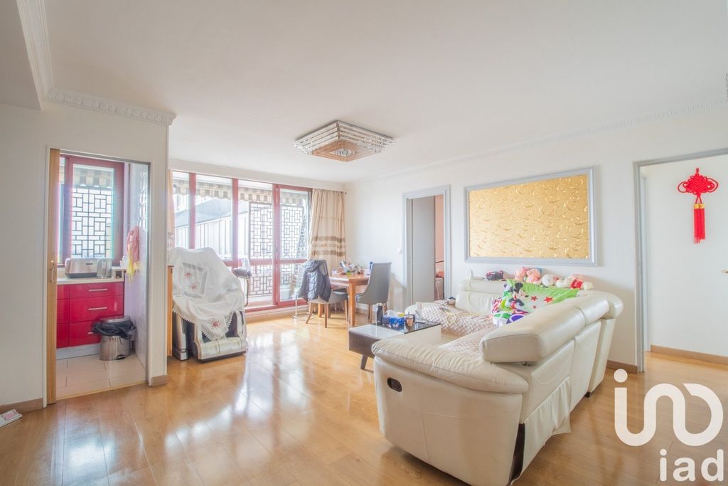 Achat appartement à vendre 5 pièces 85 m² - Aubervilliers