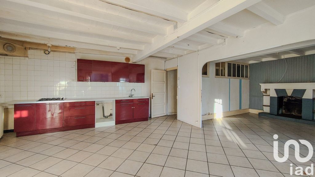 Achat maison à vendre 4 chambres 130 m² - Saint-Vincent-Sterlanges