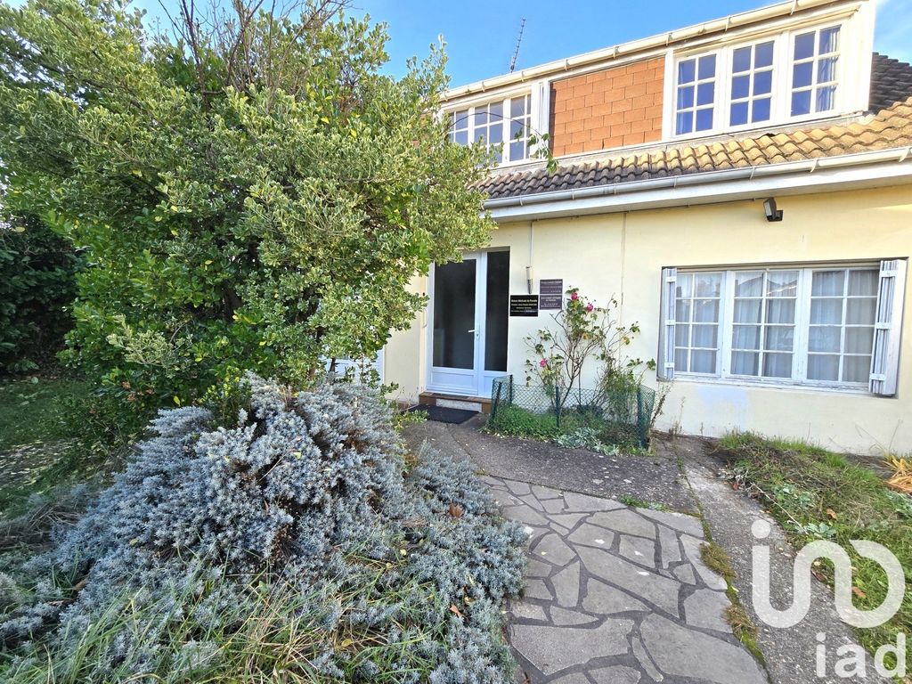 Achat maison à vendre 5 chambres 119 m² - Meulan-en-Yvelines