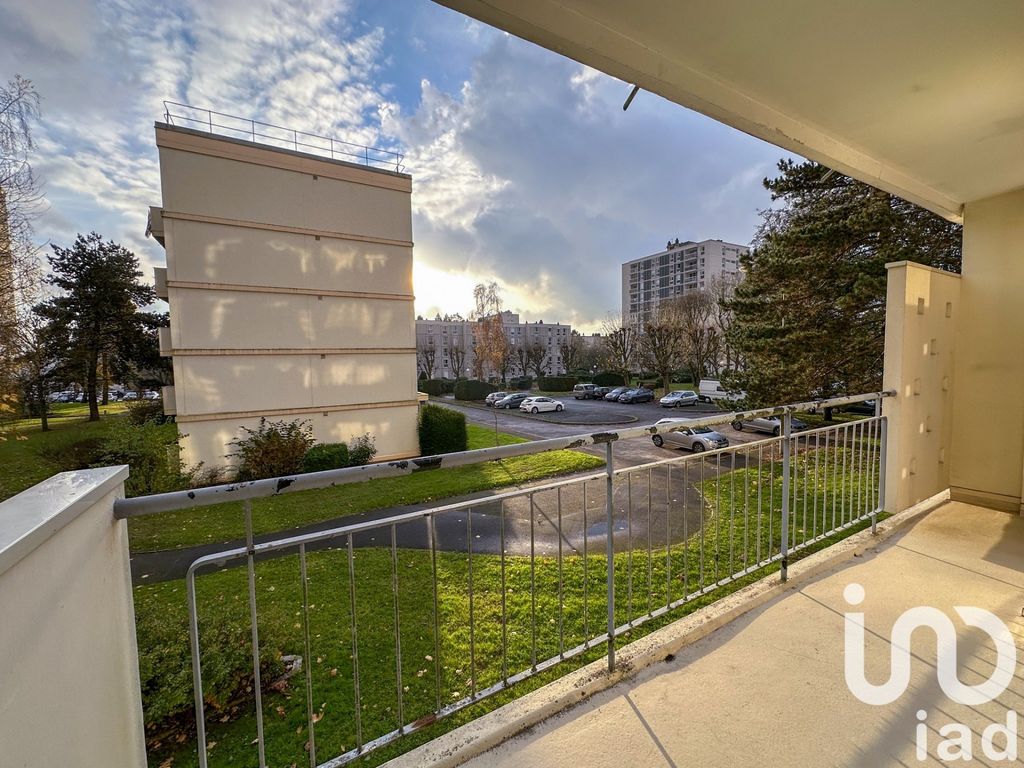 Achat appartement à vendre 3 pièces 54 m² - Mont-Saint-Aignan