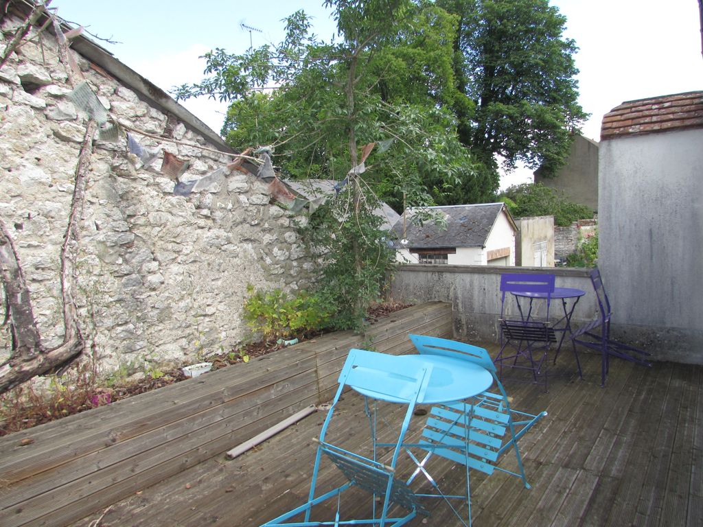 Achat maison à vendre 3 chambres 135 m² - Saint-Ay