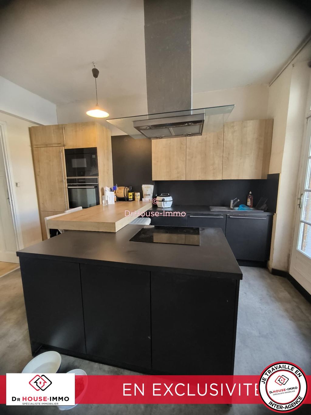 Achat appartement à vendre 2 pièces 49 m² - Marseille 1er arrondissement