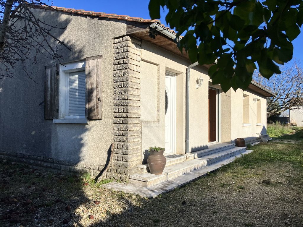 Achat maison à vendre 3 chambres 91 m² - Jarnac