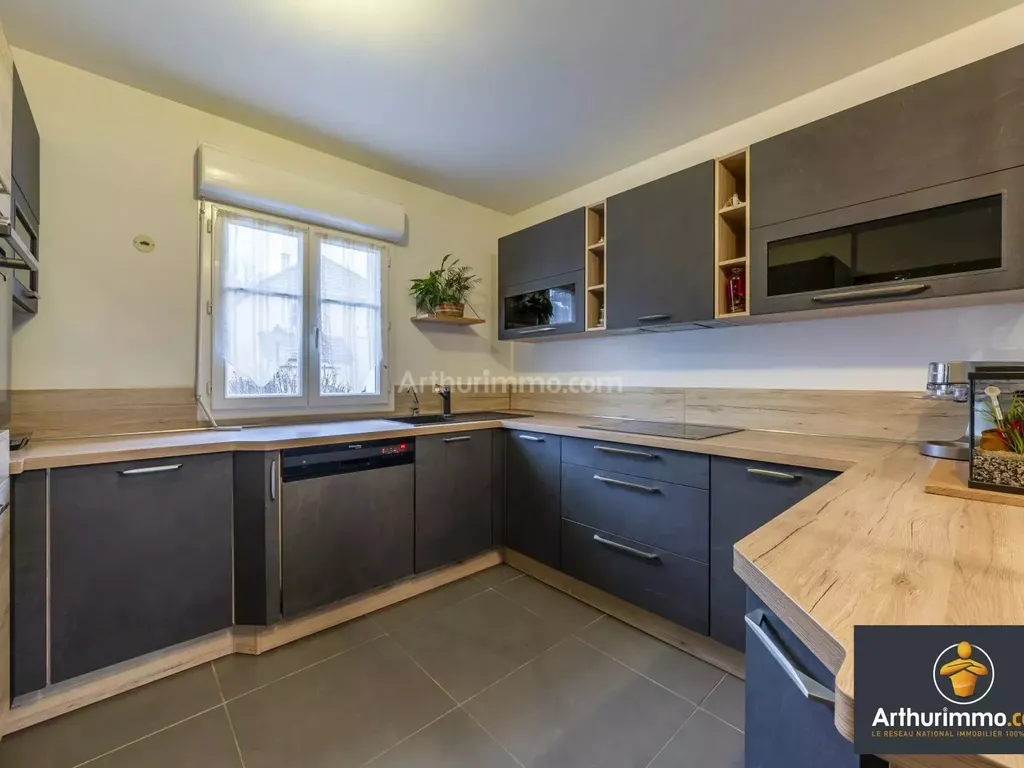 Achat maison à vendre 3 chambres 94 m² - Boissise-la-Bertrand