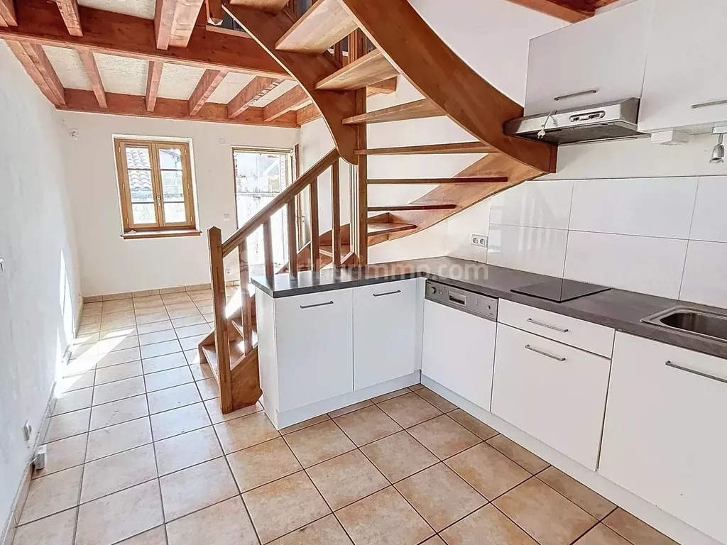 Achat maison à vendre 2 chambres 49 m² - Beauregard-l'Évêque