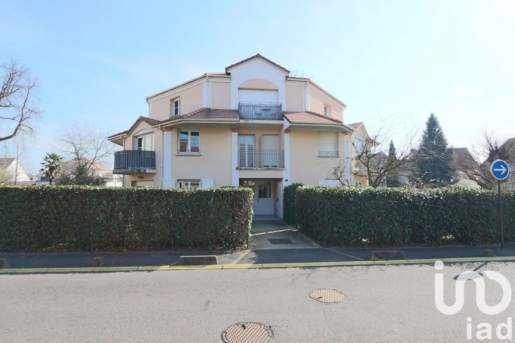 Achat appartement à vendre 2 pièces 46 m² - Roissy-en-France