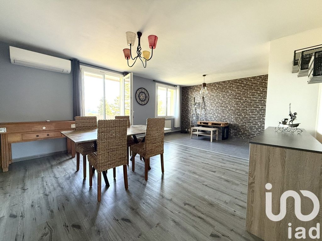 Achat appartement à vendre 3 pièces 69 m² - Volx