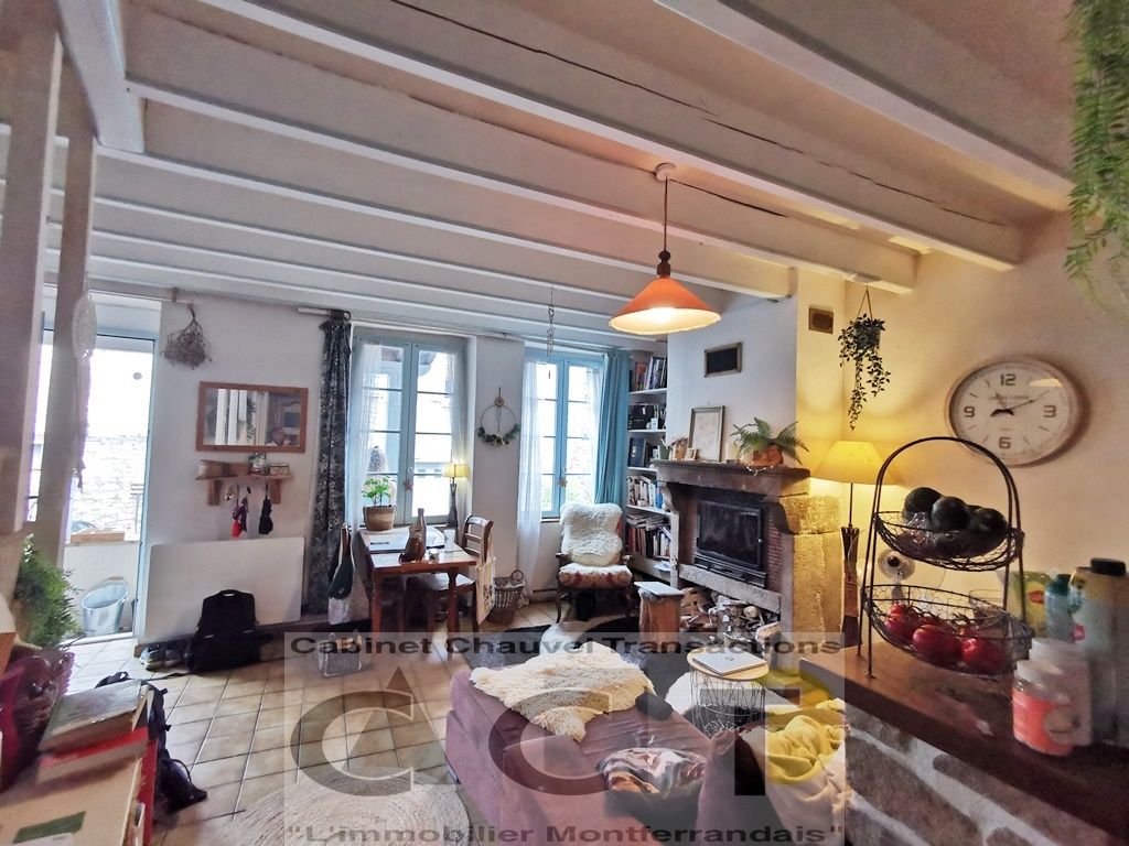 Achat maison à vendre 2 chambres 57 m² - Montpeyroux