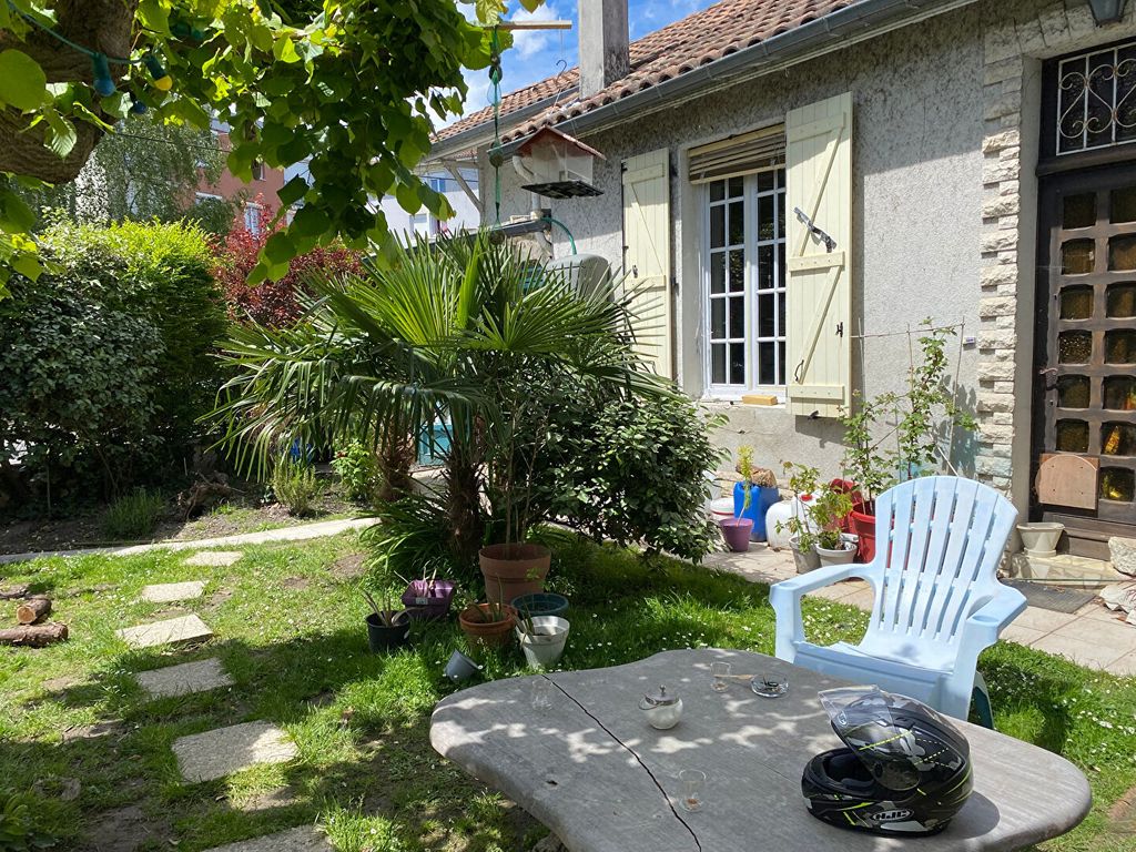 Achat maison à vendre 3 chambres 95 m² - Pau