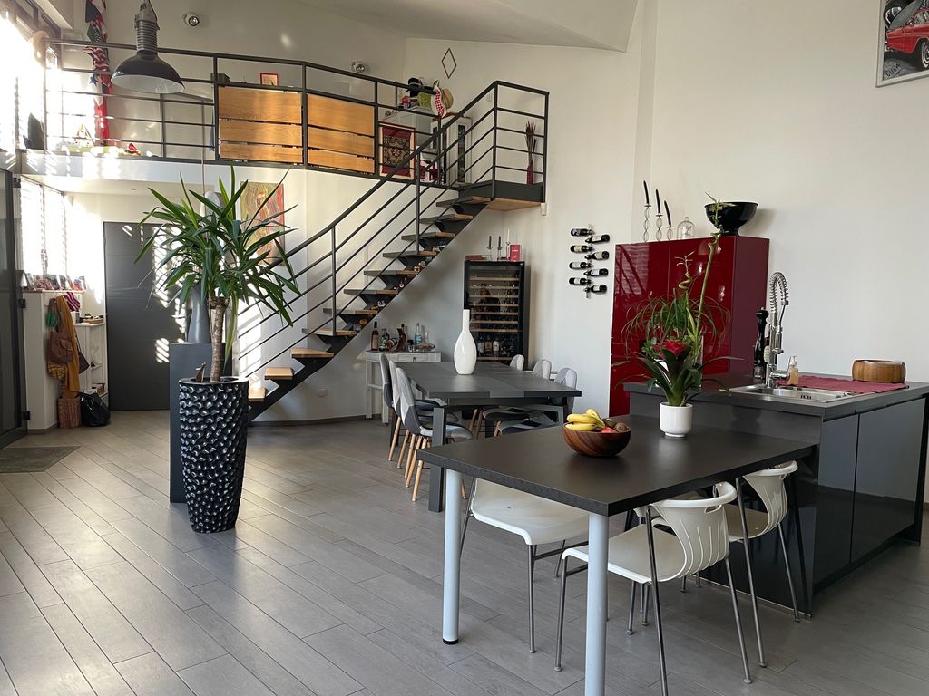 Achat maison à vendre 2 chambres 129 m² - Chalon-sur-Saône