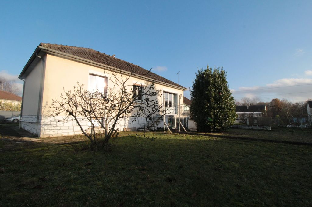 Achat maison à vendre 3 chambres 65 m² - Choisy-au-Bac