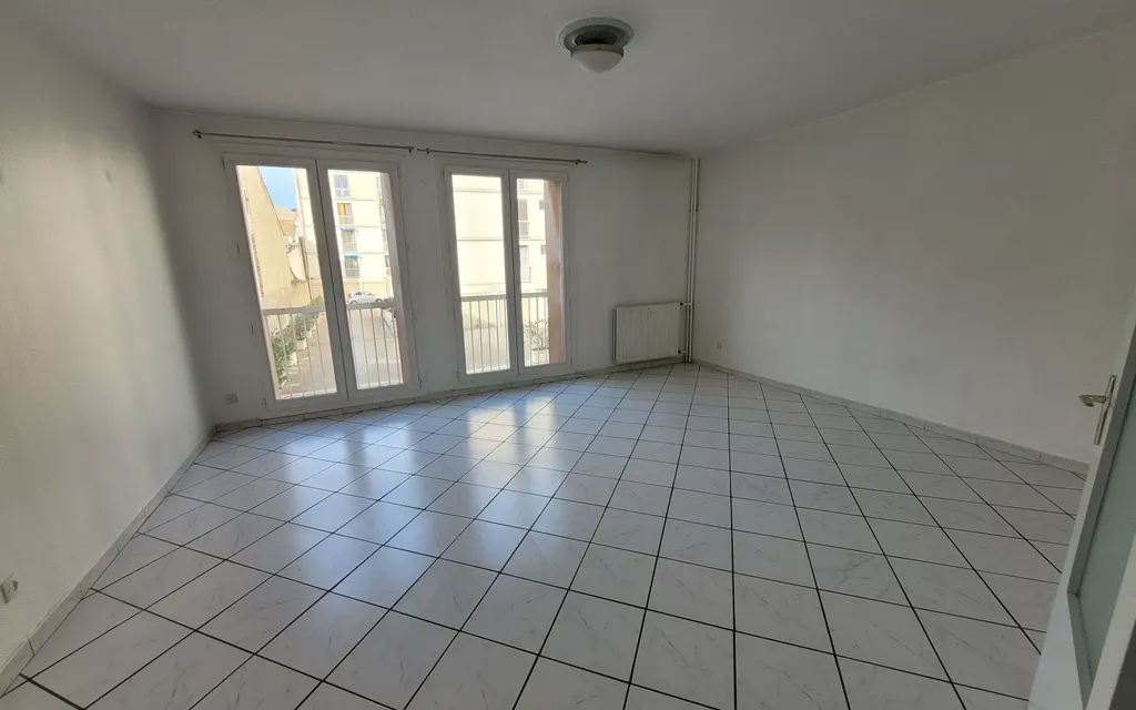 Achat appartement à vendre 3 pièces 70 m² - Avignon