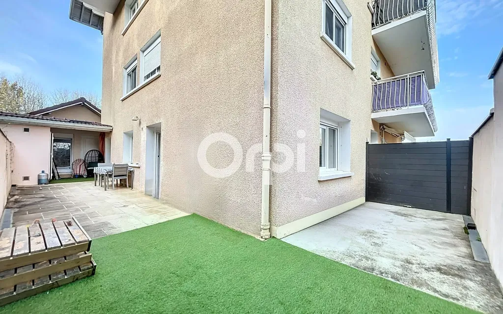 Achat appartement à vendre 4 pièces 71 m² - Vétraz-Monthoux