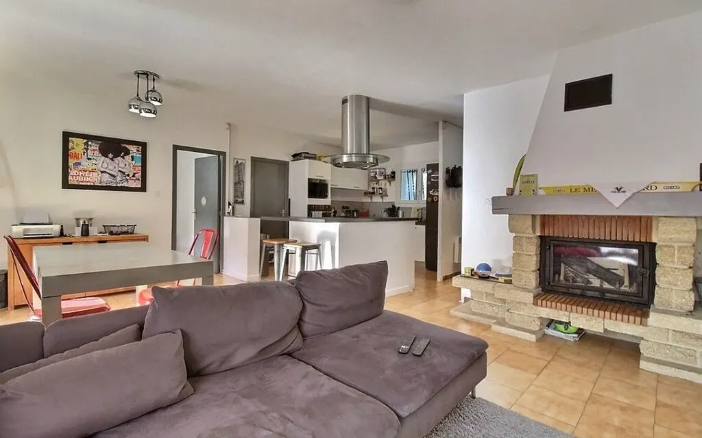 Achat maison à vendre 3 chambres 92 m² - Carpentras