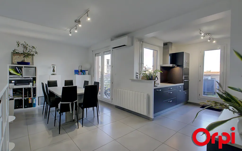 Achat appartement à vendre 3 pièces 69 m² - Bourgoin-Jallieu