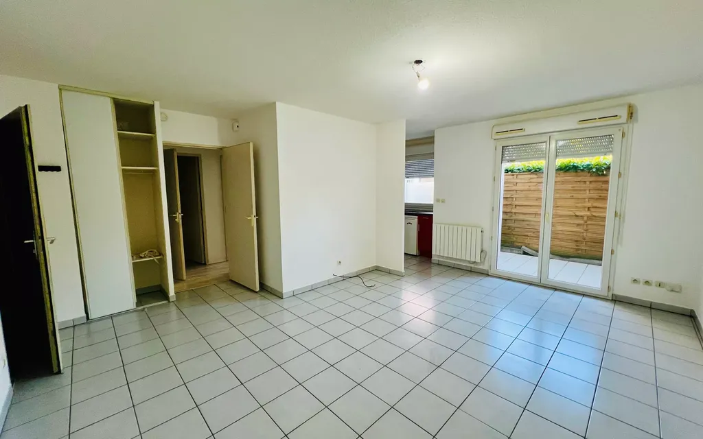 Achat appartement à vendre 2 pièces 44 m² - Villenave-d'Ornon