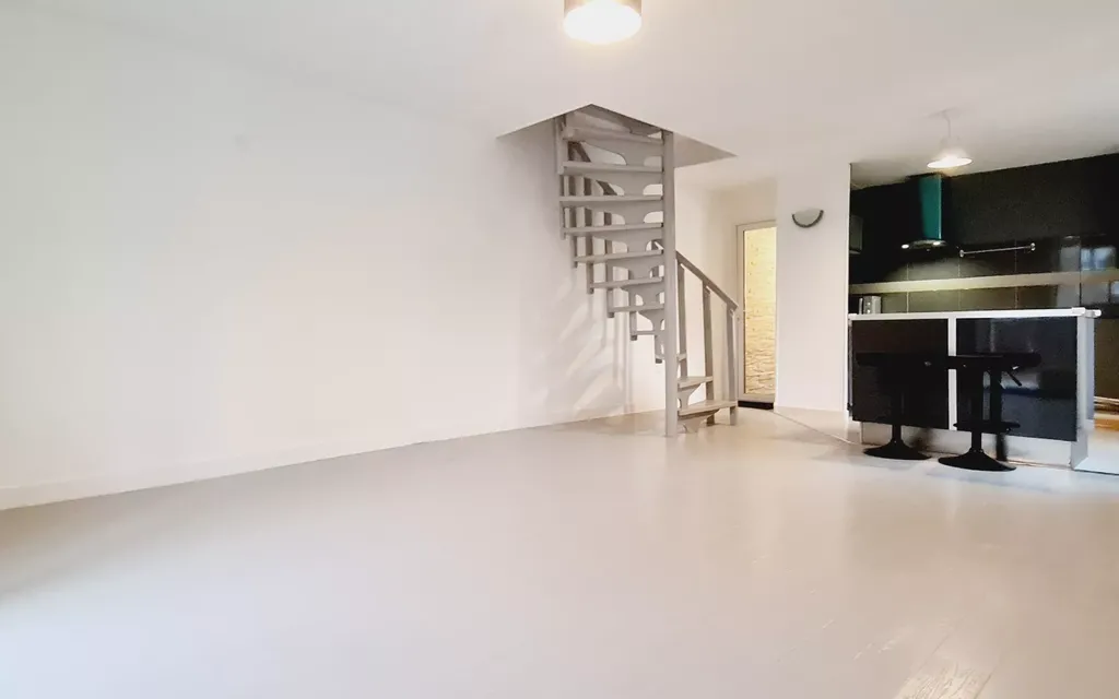 Achat duplex à vendre 2 pièces 42 m² - Villecresnes