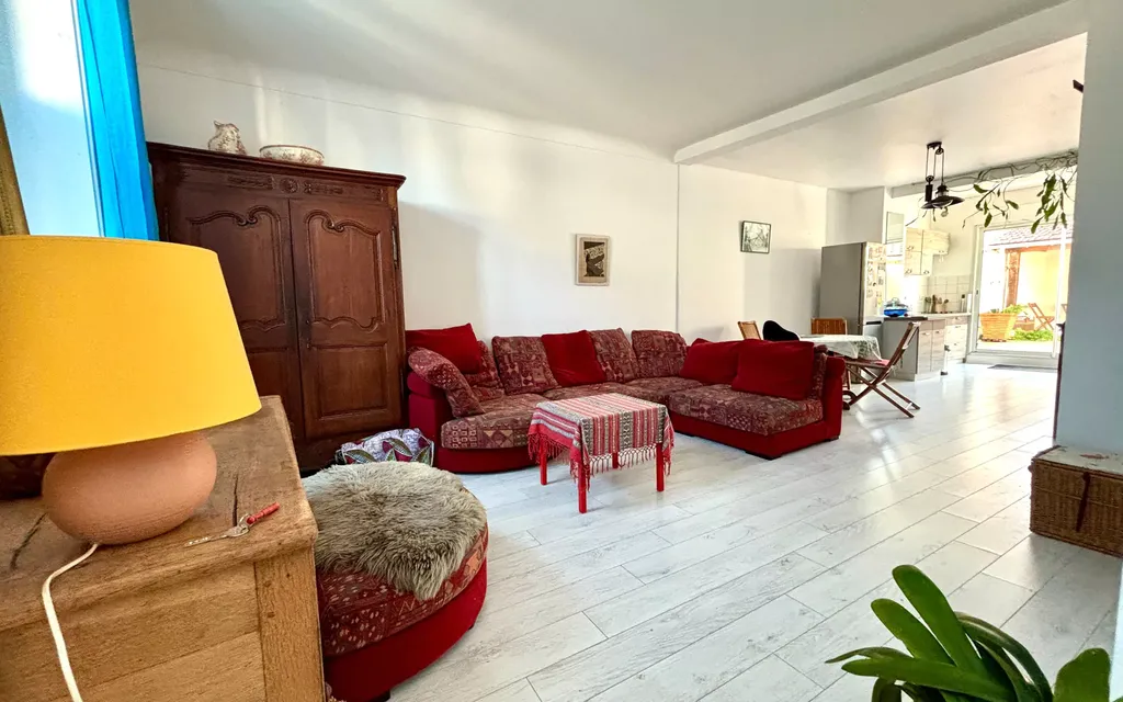 Achat maison à vendre 2 chambres 84 m² - La Tremblade