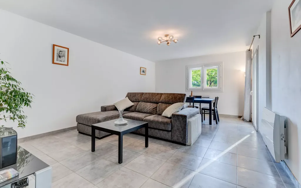 Achat appartement à vendre 3 pièces 79 m² - La Colle-sur-Loup