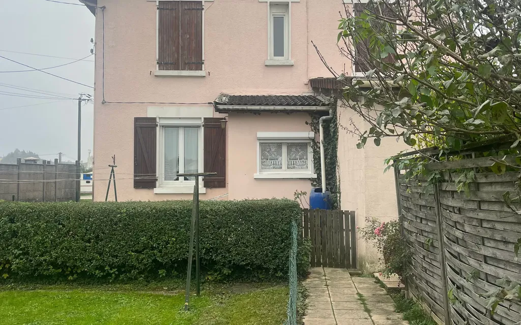 Achat maison à vendre 3 chambres 95 m² - Dugny-sur-Meuse