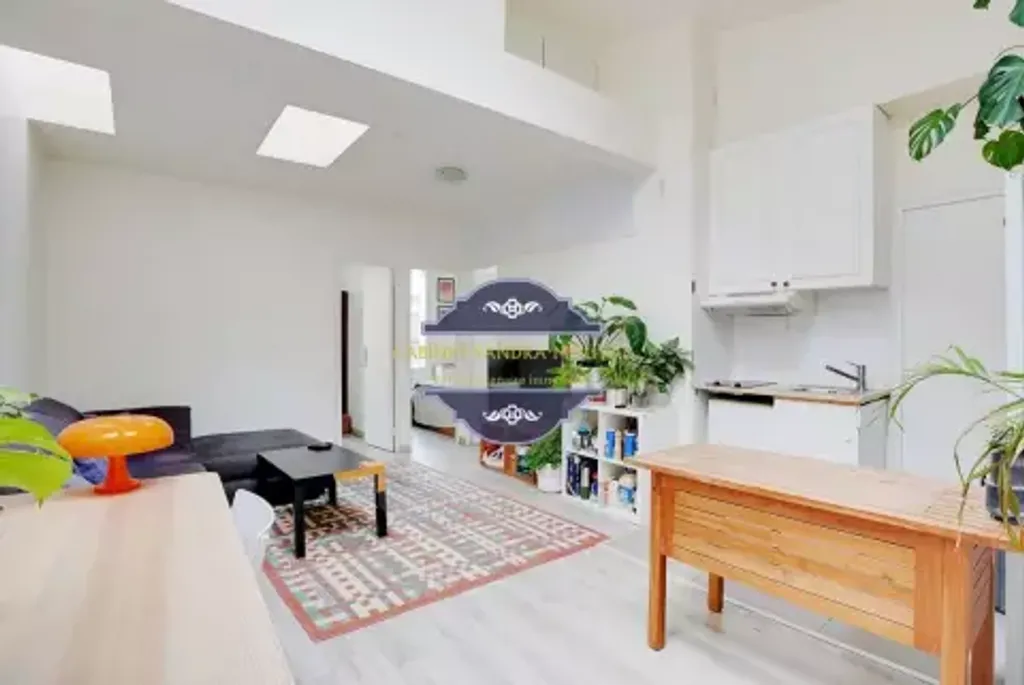 Achat appartement à vendre 4 pièces 49 m² - Paris 11ème arrondissement