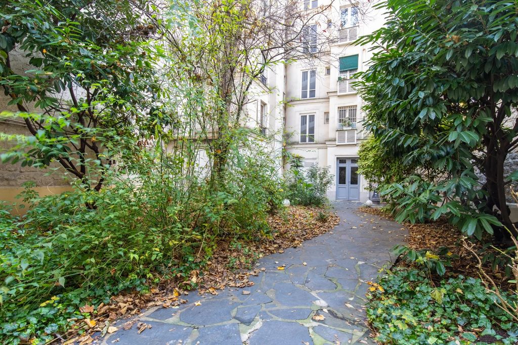 Achat appartement à vendre 2 pièces 27 m² - Paris 17ème arrondissement