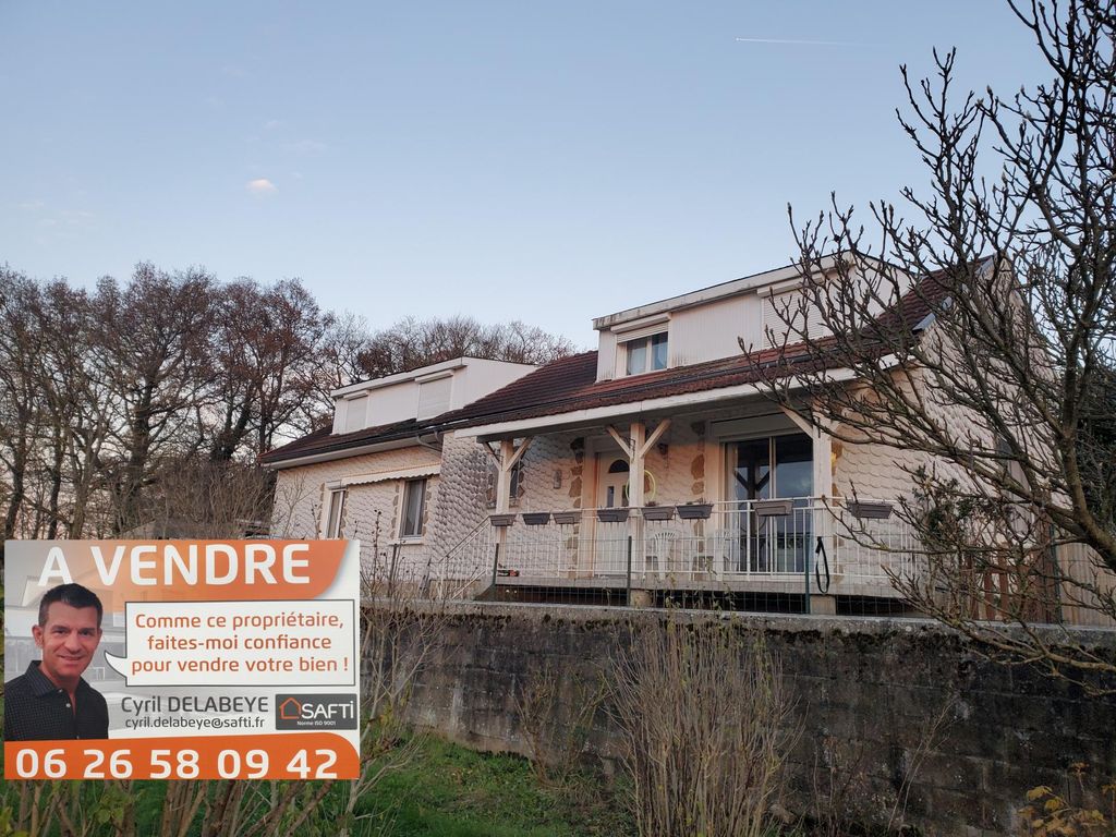 Achat maison à vendre 4 chambres 145 m² - Saint-Vallier