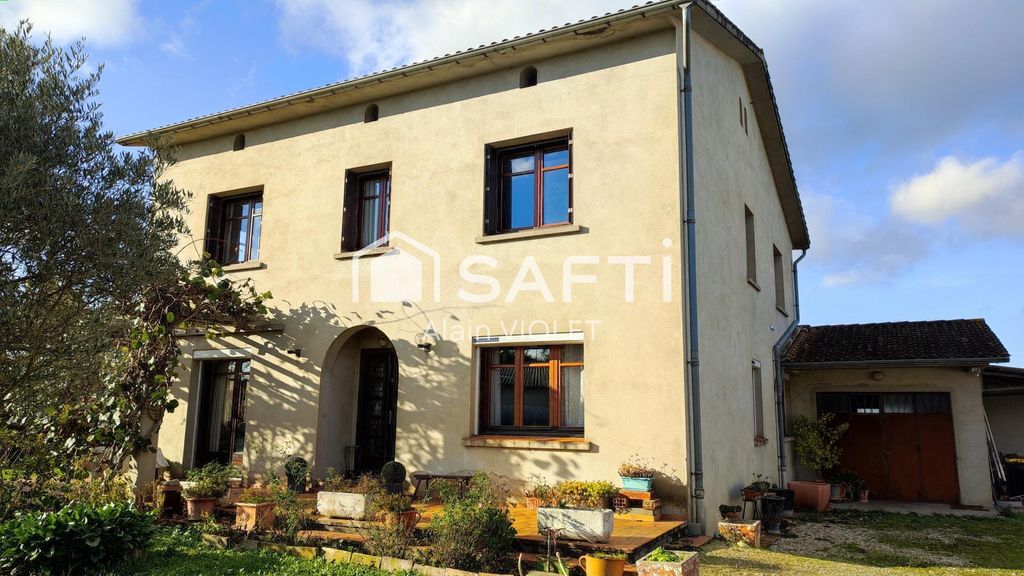 Achat maison à vendre 6 chambres 207 m² - Lavaur