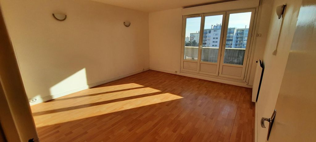 Achat appartement à vendre 3 pièces 63 m² - Chilly-Mazarin