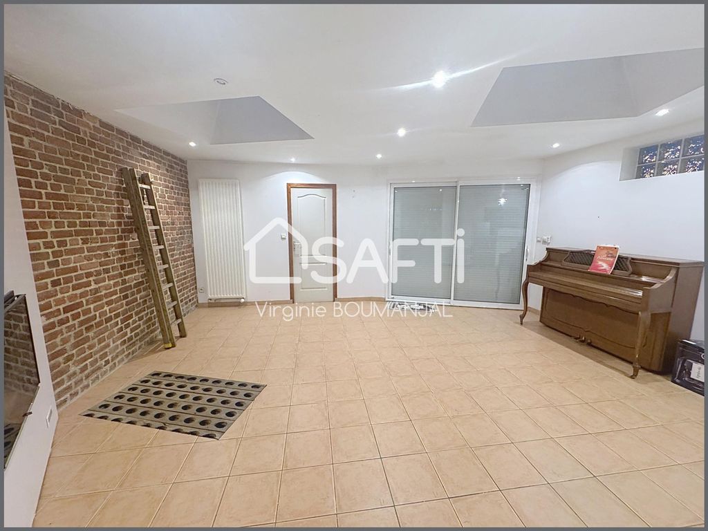 Achat maison à vendre 4 chambres 169 m² - Longueau