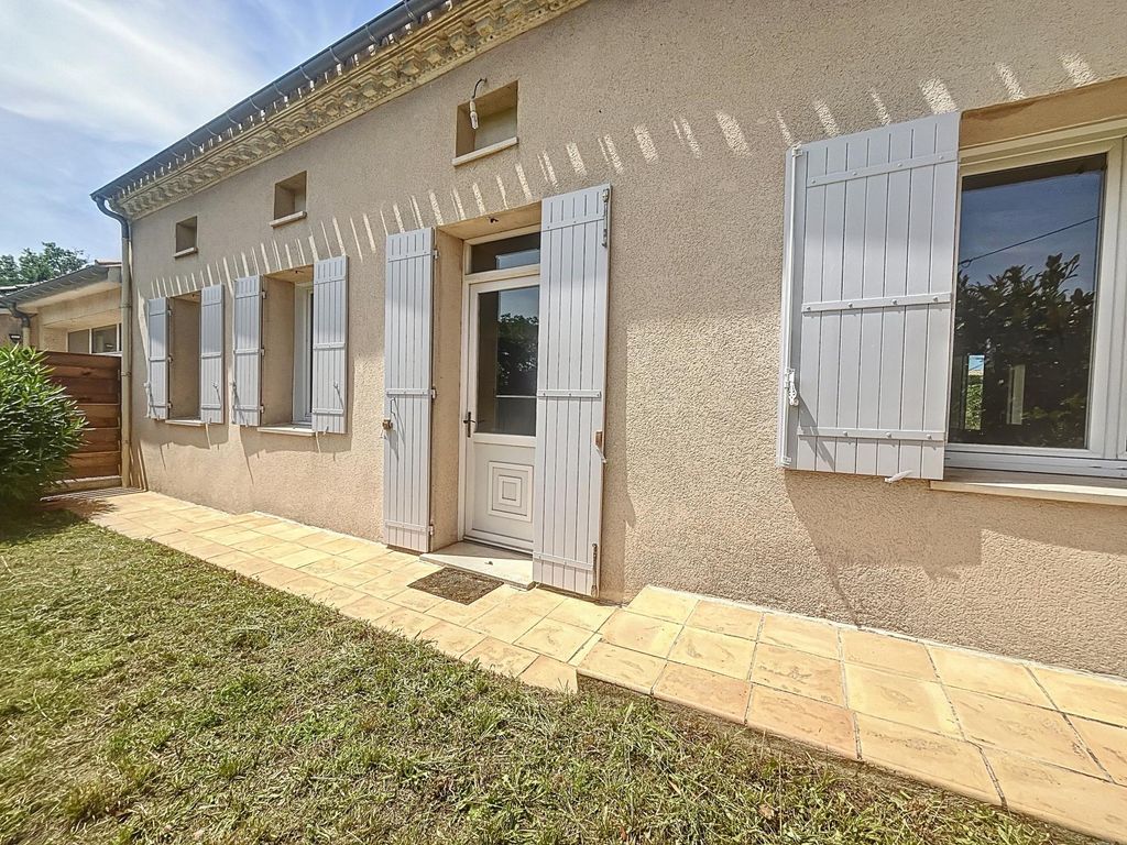 Achat maison à vendre 2 chambres 135 m² - Lalande-de-Pomerol