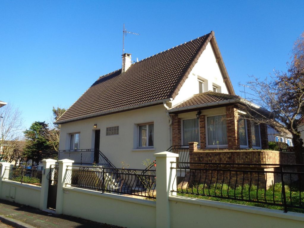 Achat maison à vendre 4 chambres 135 m² - Franconville