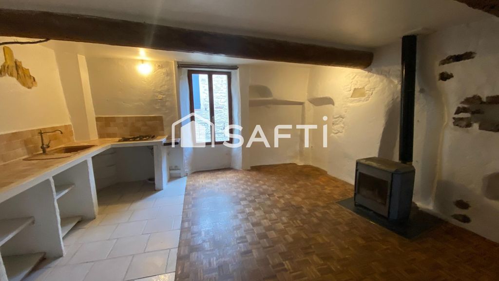 Achat maison à vendre 3 chambres 134 m² - Cucugnan