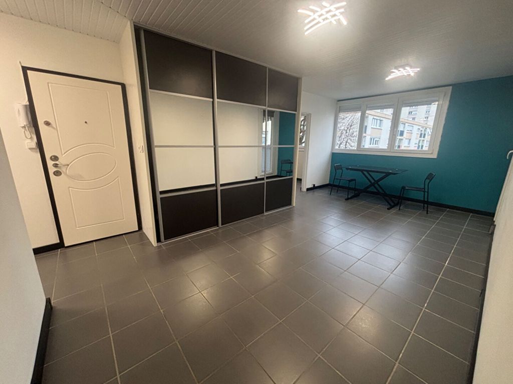 Achat appartement à vendre 4 pièces 70 m² - Mérignac