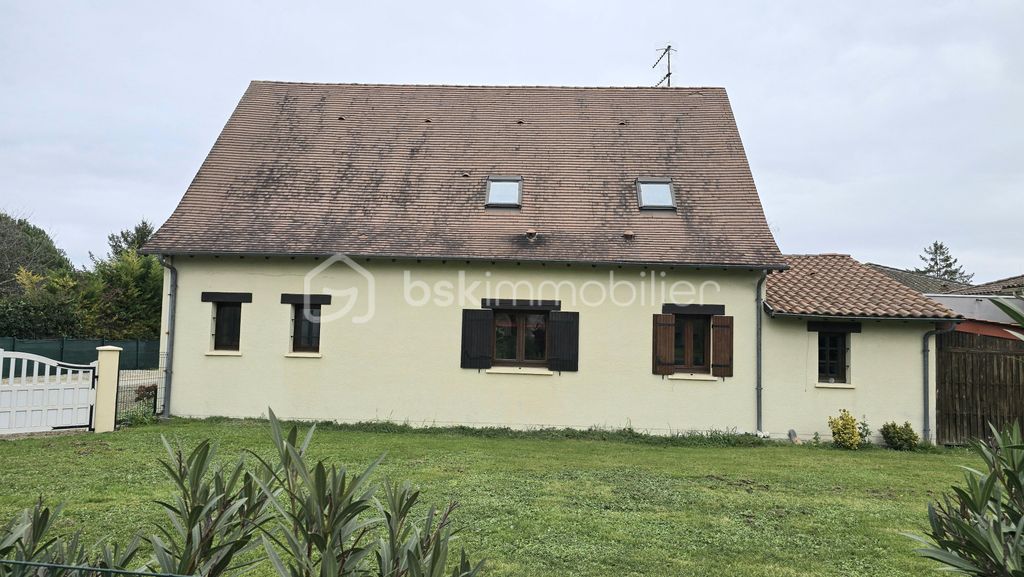 Achat maison à vendre 3 chambres 140 m² - Bergerac