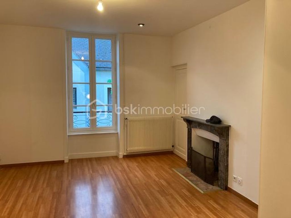 Achat maison à vendre 3 chambres 105 m² - Ernée