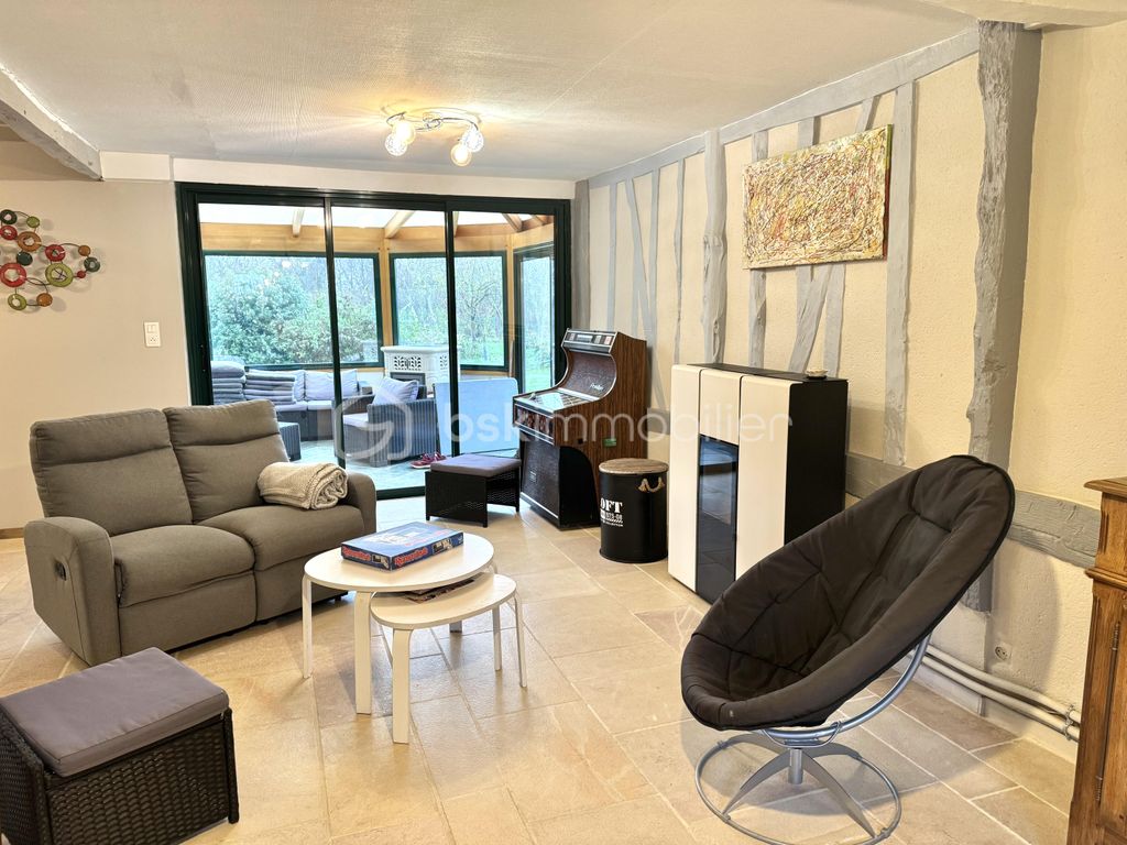 Achat maison à vendre 3 chambres 125 m² - Grand-Bourgtheroulde