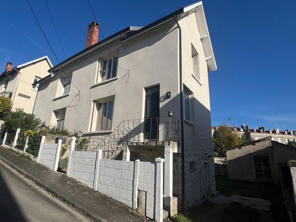 Achat maison à vendre 3 chambres 115 m² - Angoulême