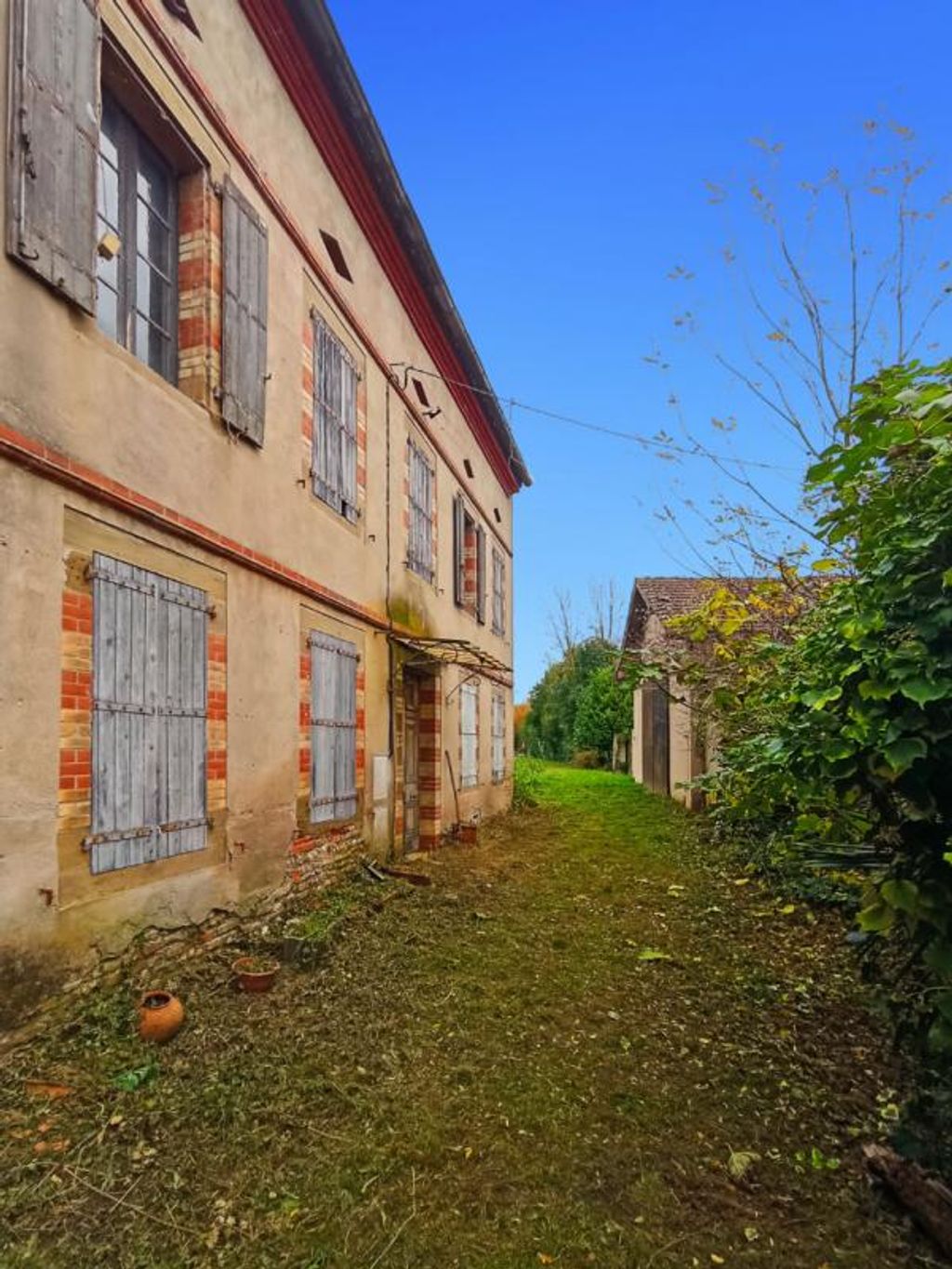 Achat maison à vendre 5 chambres 175 m² - Lescure-d'Albigeois