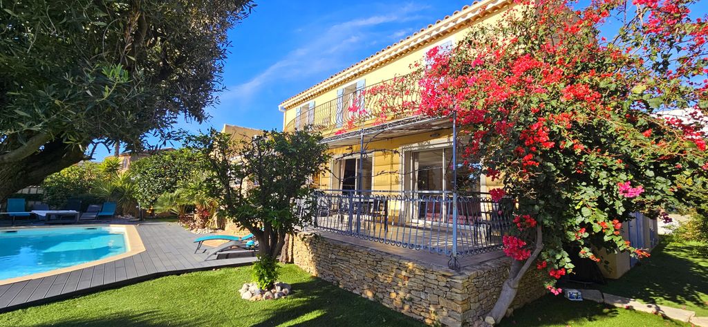 Achat maison à vendre 5 chambres 205 m² - Bandol