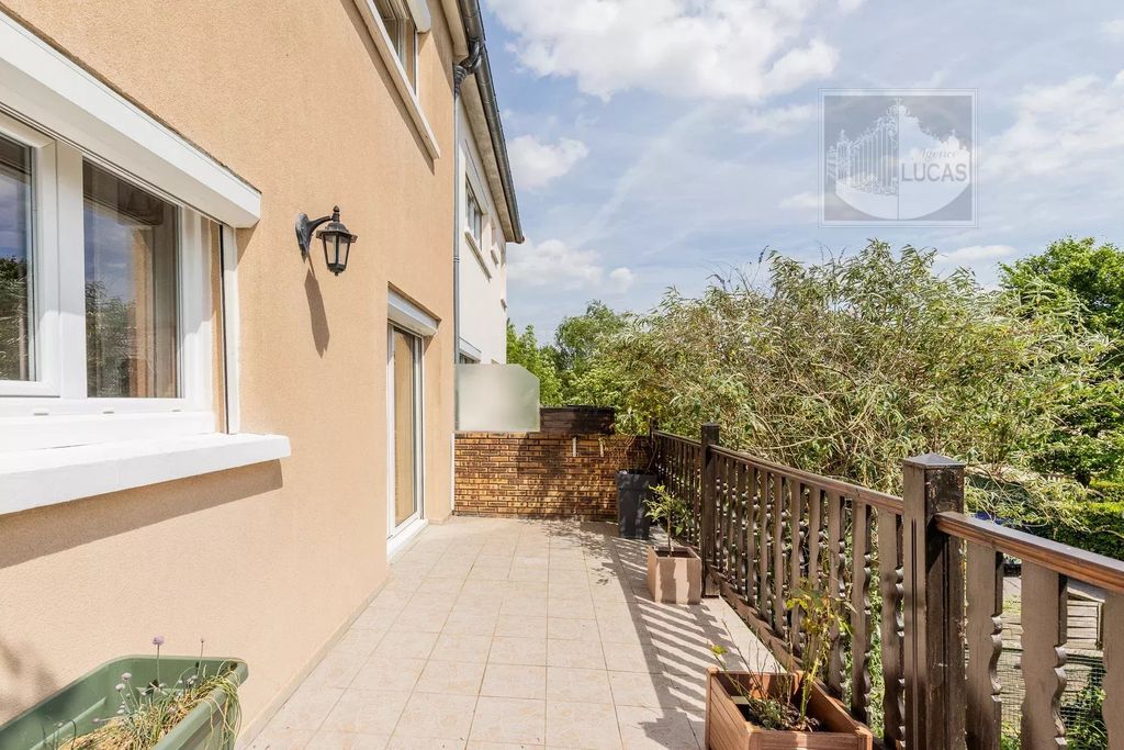 Achat maison à vendre 2 chambres 90 m² - Verrières-le-Buisson