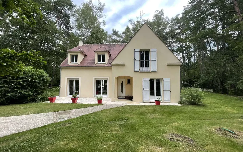 Achat maison à vendre 6 chambres 182 m² - Arbonne-la-Forêt